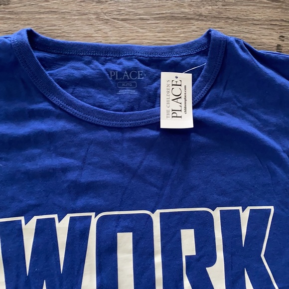 “ Work Hard “ Men’s Top Size XL by The Children’s Place Rare NWT place - Picture 3 of 3